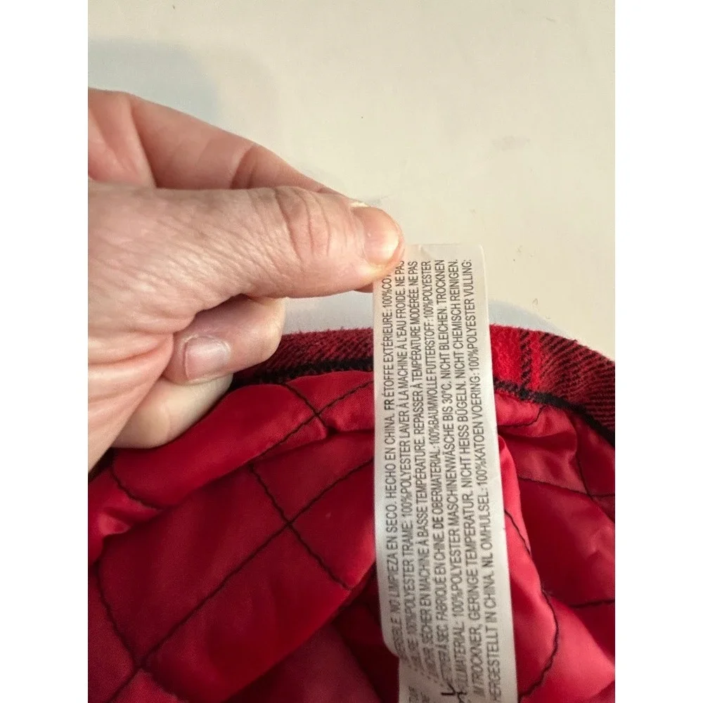 Forever 21 Mens M Red Black Plaid Quilted Shacket Jacket Grunge Outdoor Warm